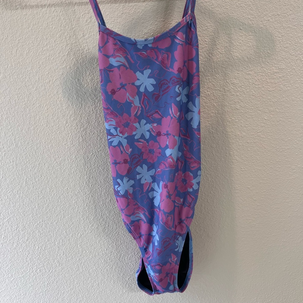 Size 30 Jolyn Training Suit